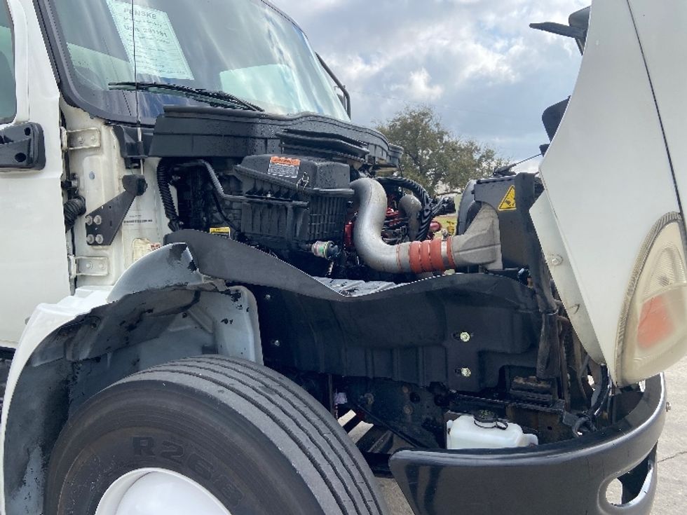 Medium Duty Box Truck-Light and Medium Duty Trucks-International-2020-MV607-San Antonio-TX-287,120\n\t\tmiles-$ 26,750 - Image 21