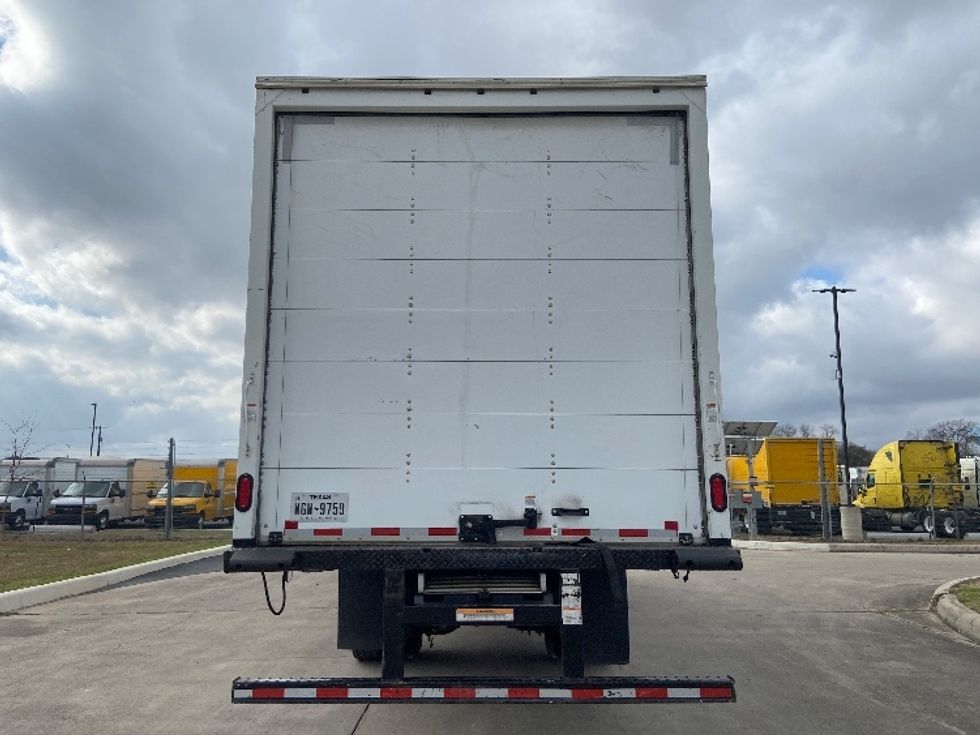 Medium Duty Box Truck-Light and Medium Duty Trucks-International-2020-MV607-San Antonio-TX-287,120\n\t\tmiles-$ 26,750 - Image 7