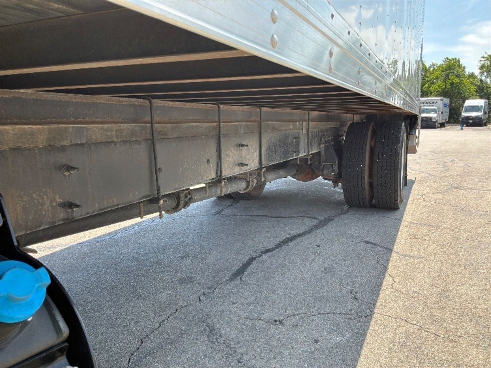 Medium Duty Box Truck-Light and Medium Duty Trucks-International-2020-MV607-San Antonio-TX-72,268\n\t\tmiles-$ 65,250 - Image 5