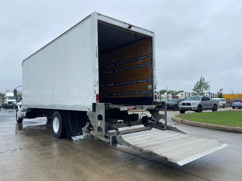 Medium Duty Box Truck-Light and Medium Duty Trucks-International-2020-MV607-San Antonio-TX-93,605\n\t\tmiles-$ 65,250 - Image 9
