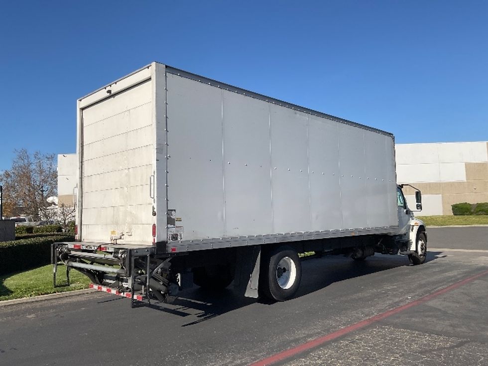Medium Duty Box Truck-Light and Medium Duty Trucks-International-2020-MV607-Santa Ana-CA-163,777\n\t\tmiles-$ 53,500 - Image 13