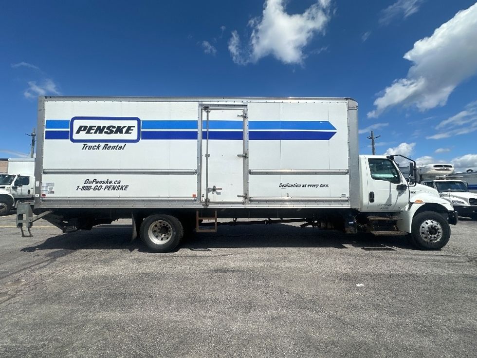 Medium Duty Box Truck-Light and Medium Duty Trucks-International-2020-MV607-Scarborough-ON-170,594\n\t\tkm-$ 59,750 - Image 15