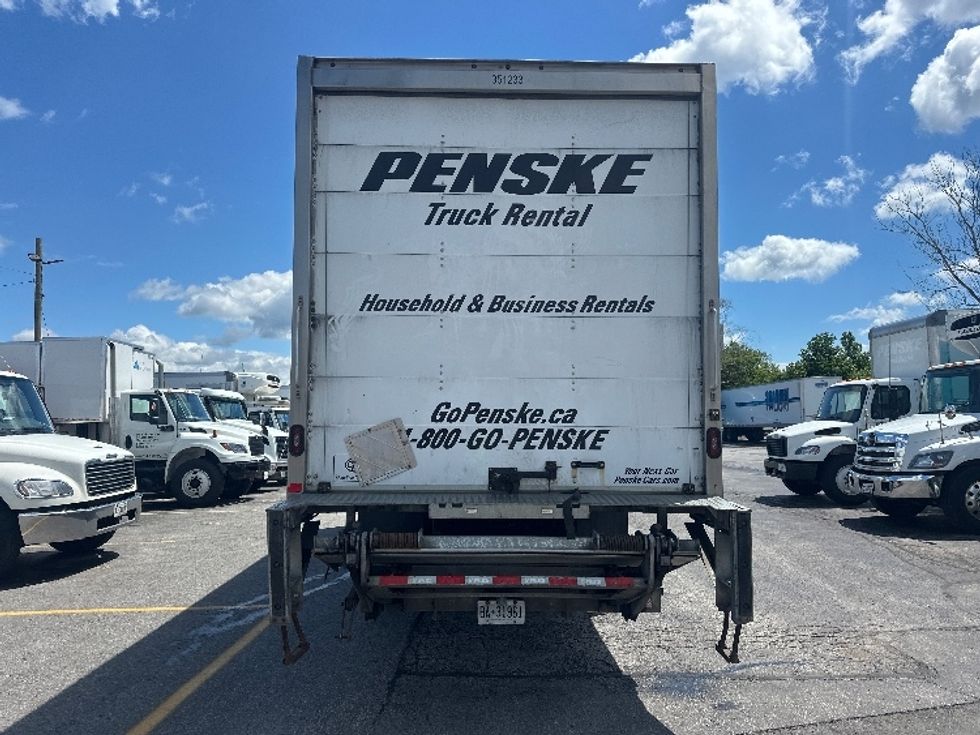 Medium Duty Box Truck-Light and Medium Duty Trucks-International-2020-MV607-Scarborough-ON-170,594\n\t\tkm-$ 59,750 - Image 7