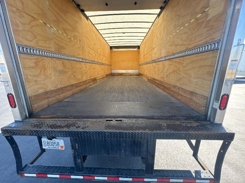 Medium Duty Box Truck-Light and Medium Duty Trucks-International-2020-MV607-Sheboygan-WI-16,254\n\t\tmiles-$ 58,750 - Image 10