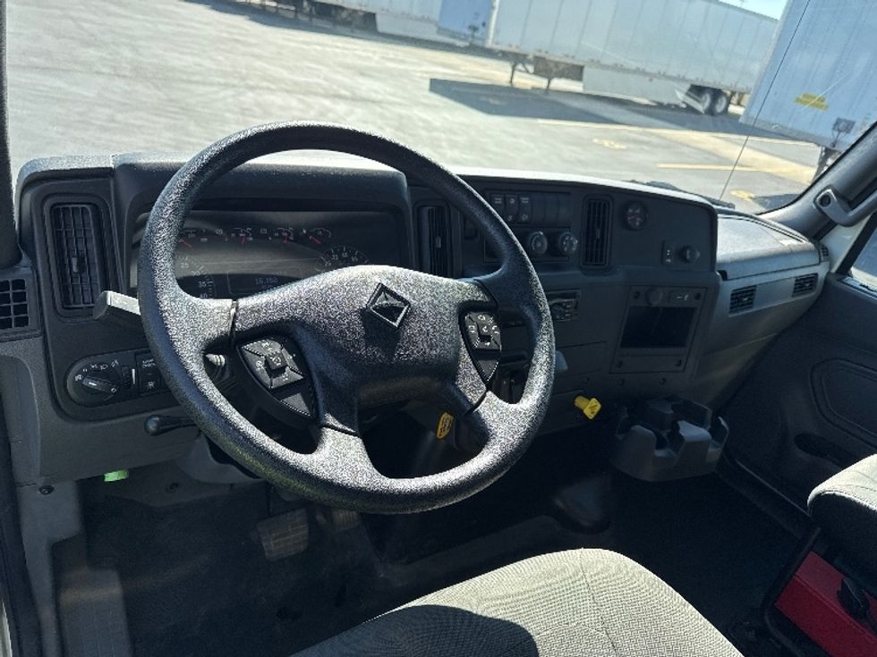 Medium Duty Box Truck-Light and Medium Duty Trucks-International-2020-MV607-Sheboygan-WI-16,254\n\t\tmiles-$ 58,750 - Image 17