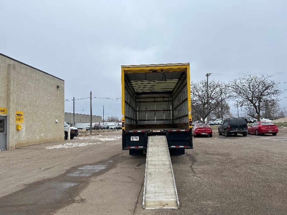 Medium Duty Box Truck-Light and Medium Duty Trucks-International-2020-MV607-Sioux Falls-SD-167,364\n\t\tmiles-$ 33,750 - Image 9