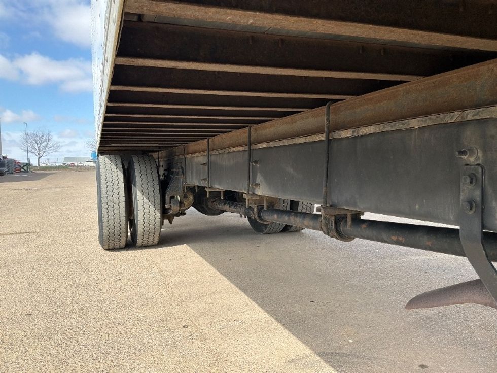 Medium Duty Box Truck-Light and Medium Duty Trucks-International-2020-MV607-Sioux Falls-SD-440,398\n\t\tmiles-$ 21,750 - Image 13