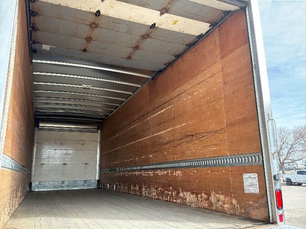 Medium Duty Box Truck-Light and Medium Duty Trucks-International-2020-MV607-Sioux Falls-SD-440,398\n\t\tmiles-$ 21,750 - Image 11