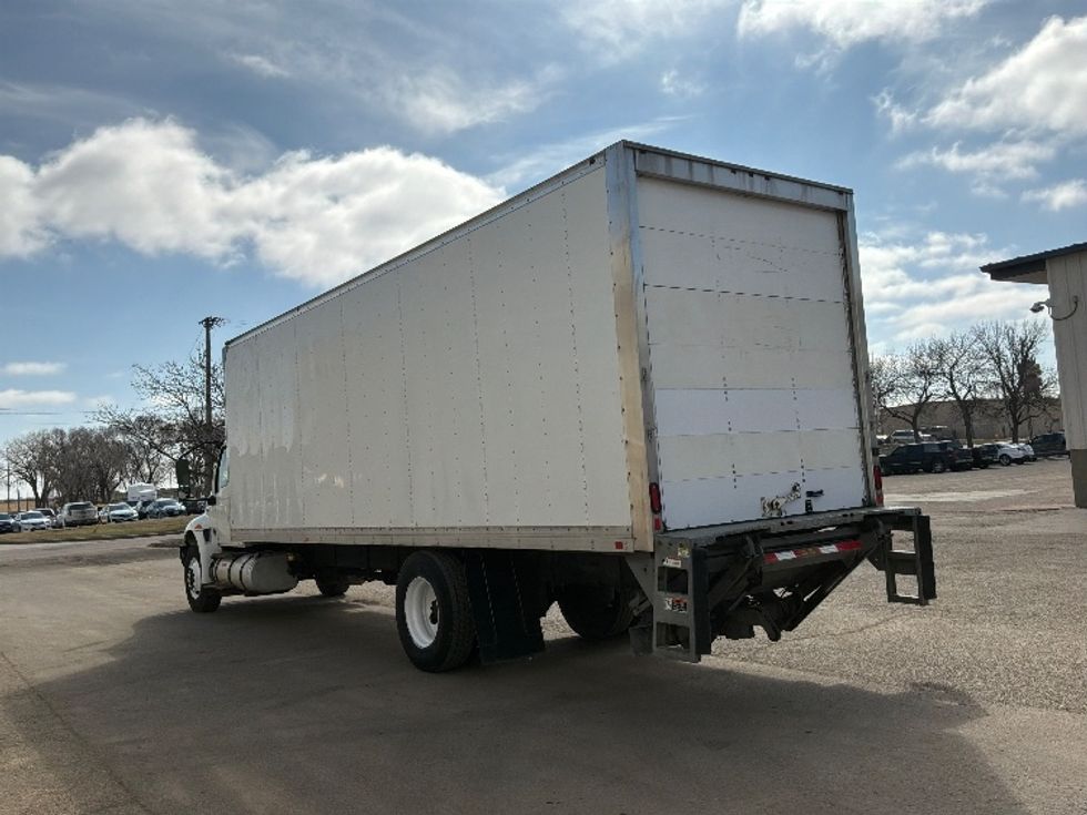 Medium Duty Box Truck-Light and Medium Duty Trucks-International-2020-MV607-Sioux Falls-SD-440,398\n\t\tmiles-$ 21,750 - Image 6
