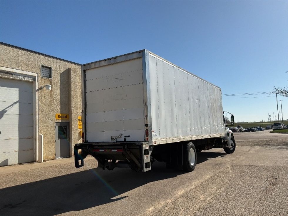Medium Duty Box Truck-Light and Medium Duty Trucks-International-2020-MV607-Sioux Falls-SD-452,004\n\t\tmiles-$ 21,750 - Image 13