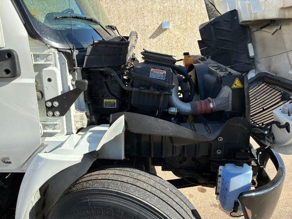 Medium Duty Box Truck-Light and Medium Duty Trucks-International-2020-MV607-Sioux Falls-SD-452,004\n\t\tmiles-$ 21,750 - Image 23