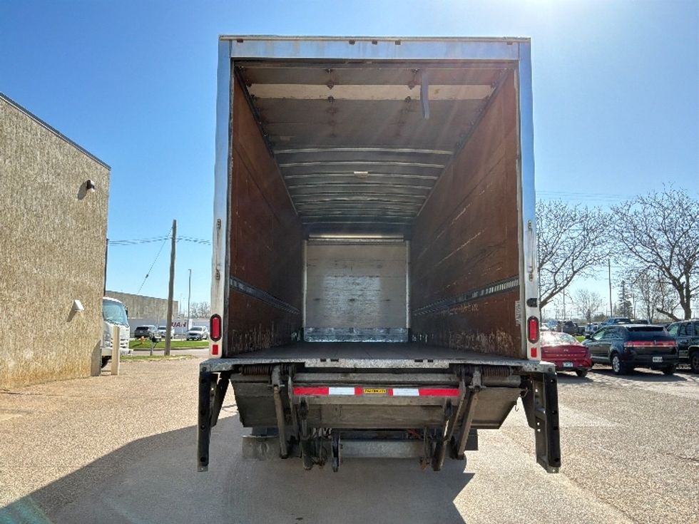 Medium Duty Box Truck-Light and Medium Duty Trucks-International-2020-MV607-Sioux Falls-SD-452,004\n\t\tmiles-$ 21,750 - Image 5