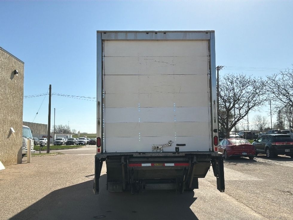 Medium Duty Box Truck-Light and Medium Duty Trucks-International-2020-MV607-Sioux Falls-SD-452,004\n\t\tmiles-$ 21,750 - Image 8