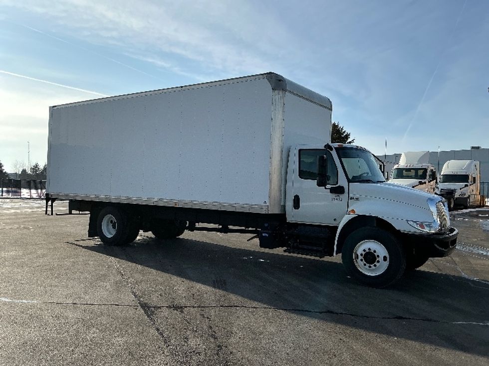Medium Duty Box Truck-Light and Medium Duty Trucks-International-2020-MV607-South Bend-IN-33,985\n\t\tmiles-$ 52,500 - Image 1