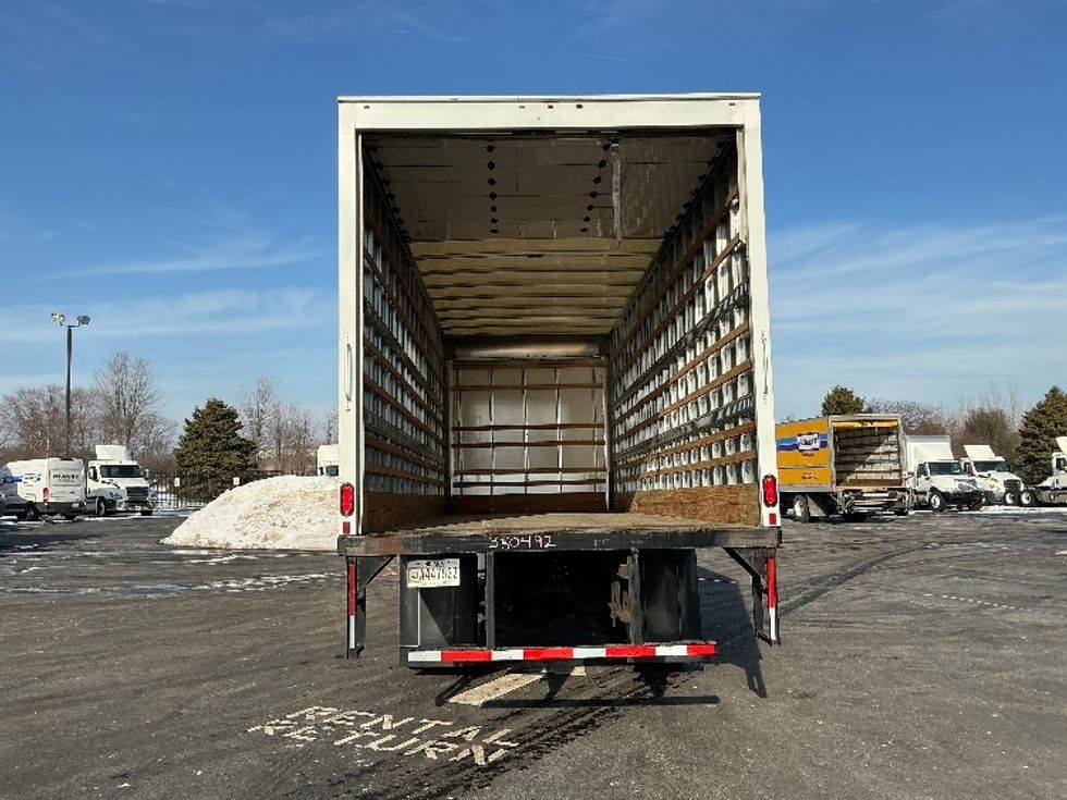 Medium Duty Box Truck-Light and Medium Duty Trucks-International-2020-MV607-South Bend-IN-33,985\n\t\tmiles-$ 52,500 - Image 8