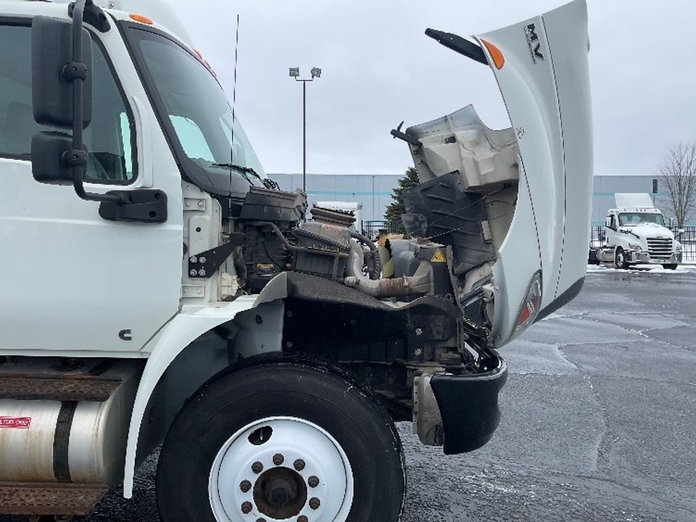 Medium Duty Box Truck-Light and Medium Duty Trucks-International-2020-MV607-South Bend-IN-80,306\n\t\tmiles-$ 59,500 - Image 23
