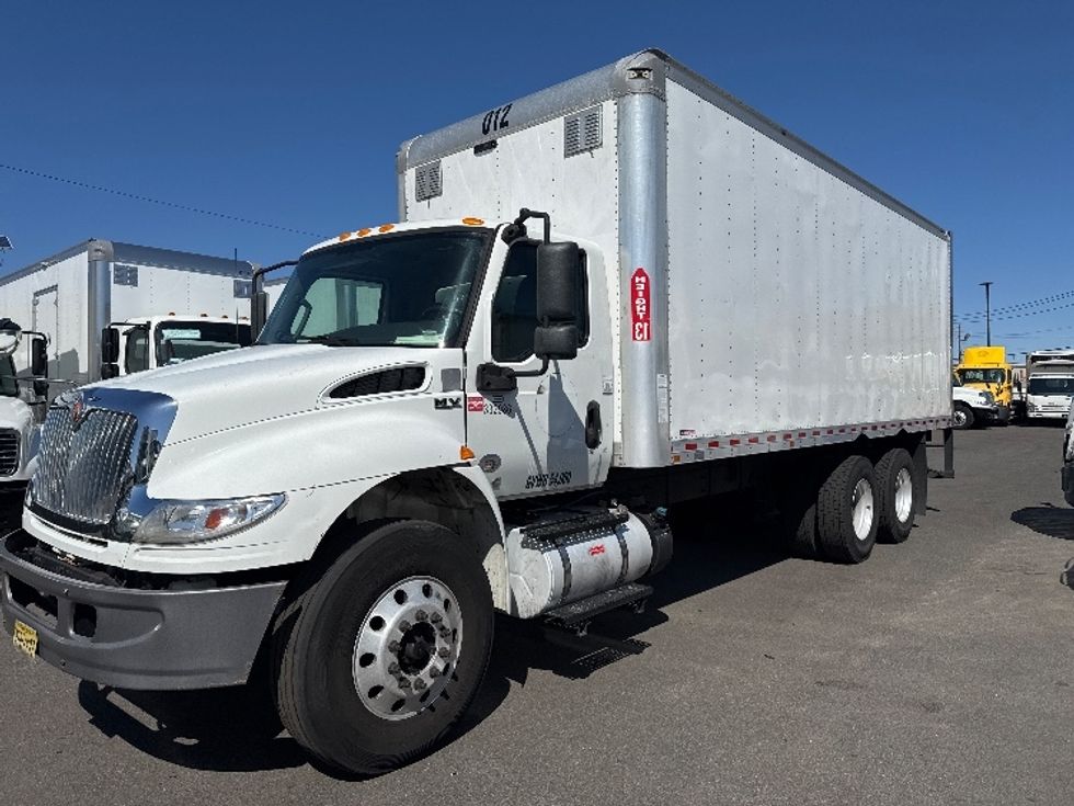 Medium Duty Box Truck-Light and Medium Duty Trucks-International-2020-MV607-South Plainfield-NJ-193,386\n\t\tmiles-$ 46,750 - Image 3