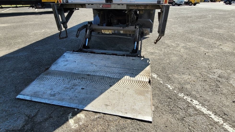 Medium Duty Box Truck-Light and Medium Duty Trucks-International-2020-MV607-South Plainfield-NJ-234,594\n\t\tmiles-$ 43,750 - Image 9