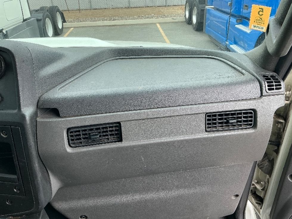 Medium Duty Box Truck-Light and Medium Duty Trucks-International-2020-MV607-Sparks-NV-112,705\n\t\tmiles-$ 55,750 - Image 21