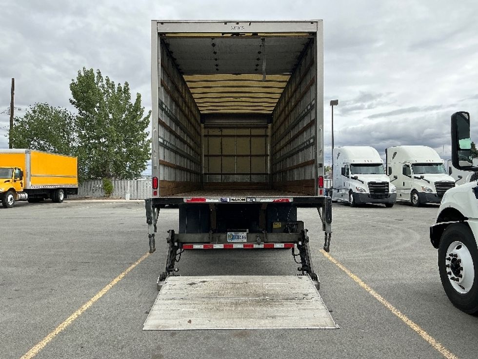Medium Duty Box Truck-Light and Medium Duty Trucks-International-2020-MV607-Sparks-NV-112,705\n\t\tmiles-$ 55,750 - Image 9