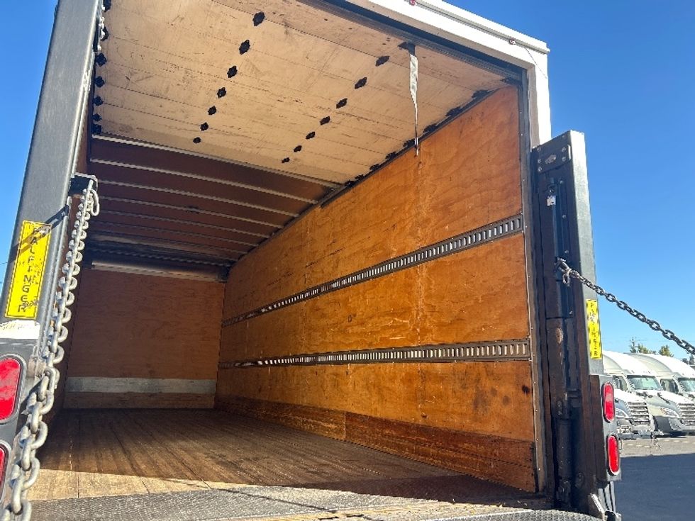 Medium Duty Box Truck-Light and Medium Duty Trucks-International-2020-MV607-Sparks-NV-180,097\n\t\tmiles-$ 53,750 - Image 12