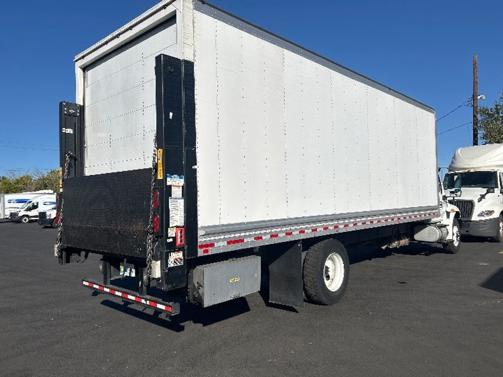 Medium Duty Box Truck-Light and Medium Duty Trucks-International-2020-MV607-Sparks-NV-180,097\n\t\tmiles-$ 53,750 - Image 13