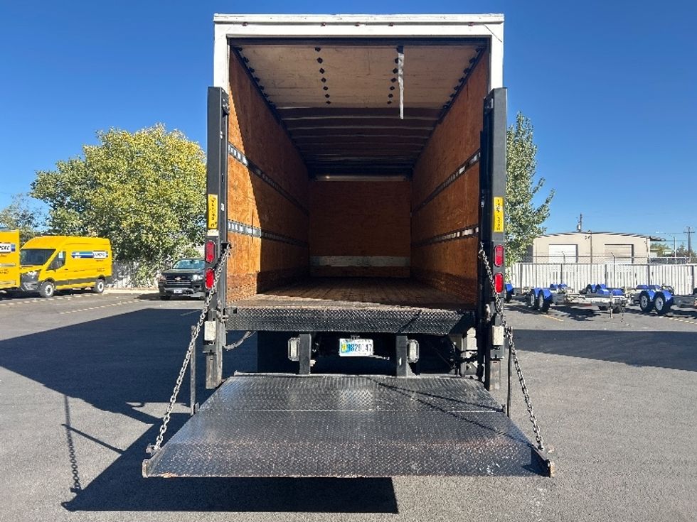 Medium Duty Box Truck-Light and Medium Duty Trucks-International-2020-MV607-Sparks-NV-180,097\n\t\tmiles-$ 53,750 - Image 9