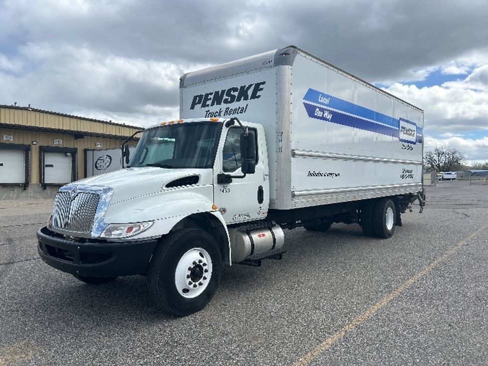 Medium Duty Box Truck-Light and Medium Duty Trucks-International-2020-MV607-Spokane Valley-WA-135,549\n\t\tmiles-$ 57,500 - Image 3