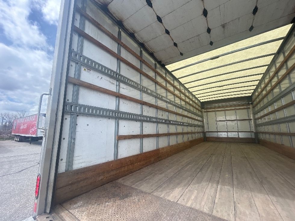 Medium Duty Box Truck-Light and Medium Duty Trucks-International-2020-MV607-Spokane Valley-WA-135,549\n\t\tmiles-$ 57,500 - Image 11