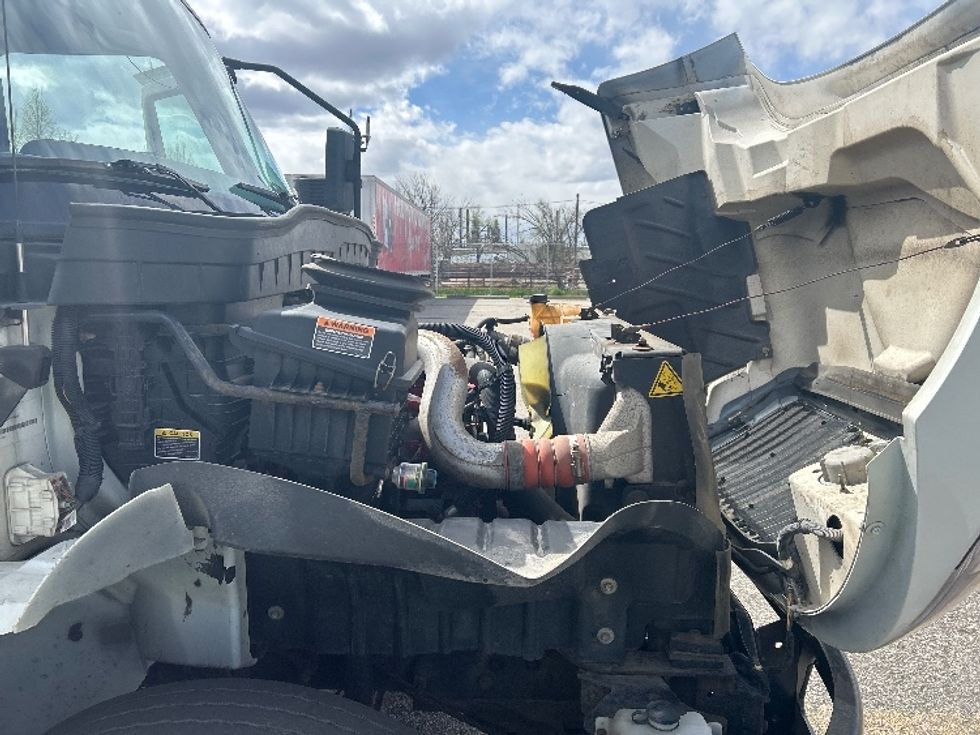 Medium Duty Box Truck-Light and Medium Duty Trucks-International-2020-MV607-Spokane Valley-WA-135,549\n\t\tmiles-$ 57,500 - Image 23