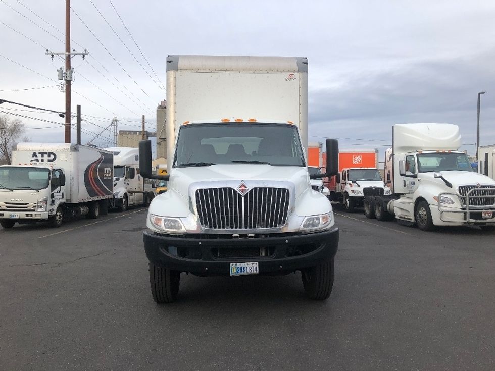 Medium Duty Box Truck-Light and Medium Duty Trucks-International-2020-MV607-Spokane Valley-WA-137,670\n\t\tmiles-$ 57,500 - Image 2