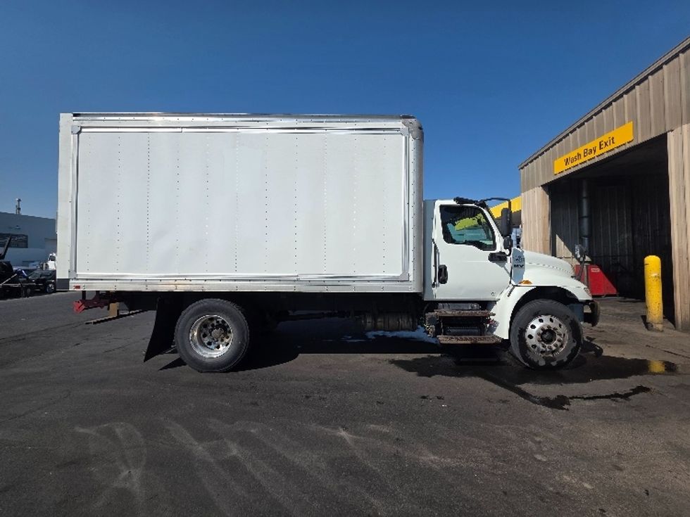 Medium Duty Box Truck-Light and Medium Duty Trucks-International-2020-MV607-Spokane Valley-WA-194,497\n\t\tmiles-$ 39,500 - Image 15