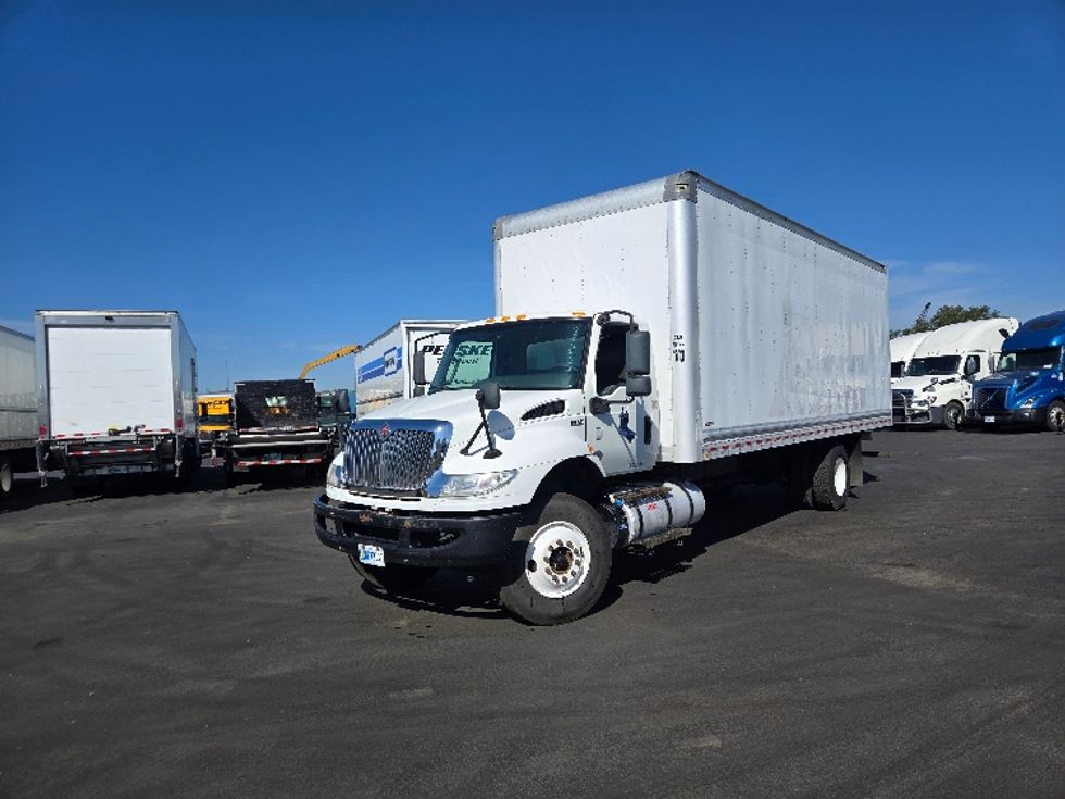 Medium Duty Box Truck-Light and Medium Duty Trucks-International-2020-MV607-Spokane Valley-WA-232,320\n\t\tmiles-$ 41,000 - Image 3