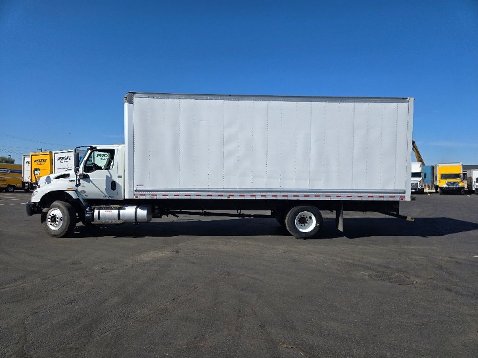 Medium Duty Box Truck-Light and Medium Duty Trucks-International-2020-MV607-Spokane Valley-WA-232,320\n\t\tmiles-$ 41,000 - Image 4