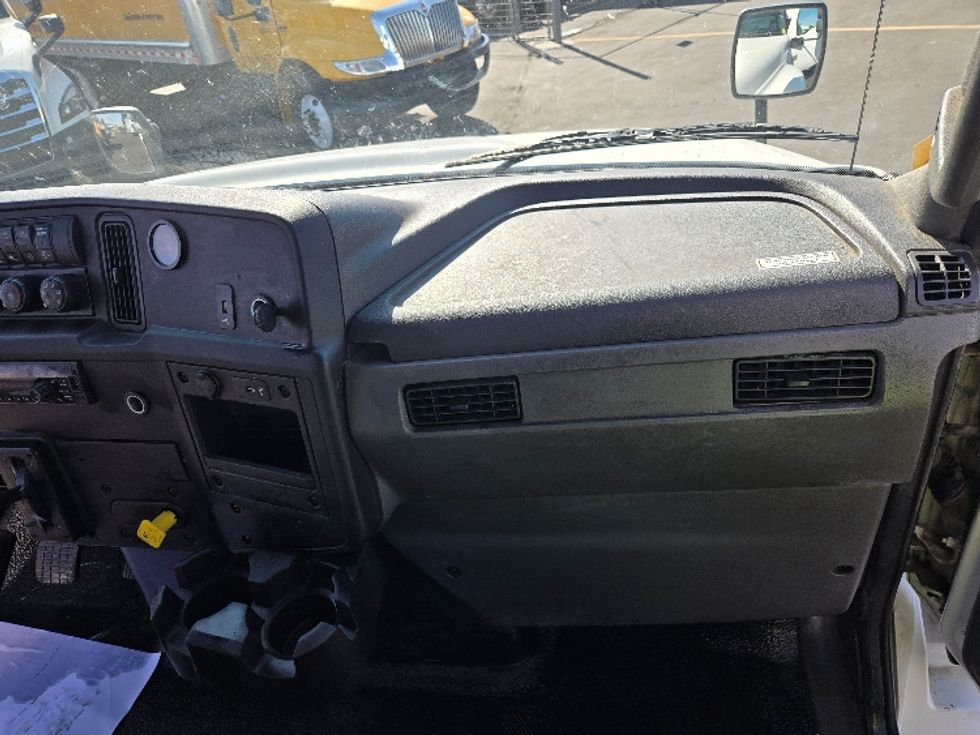 Medium Duty Box Truck-Light and Medium Duty Trucks-International-2020-MV607-Spokane Valley-WA-232,320\n\t\tmiles-$ 41,000 - Image 20