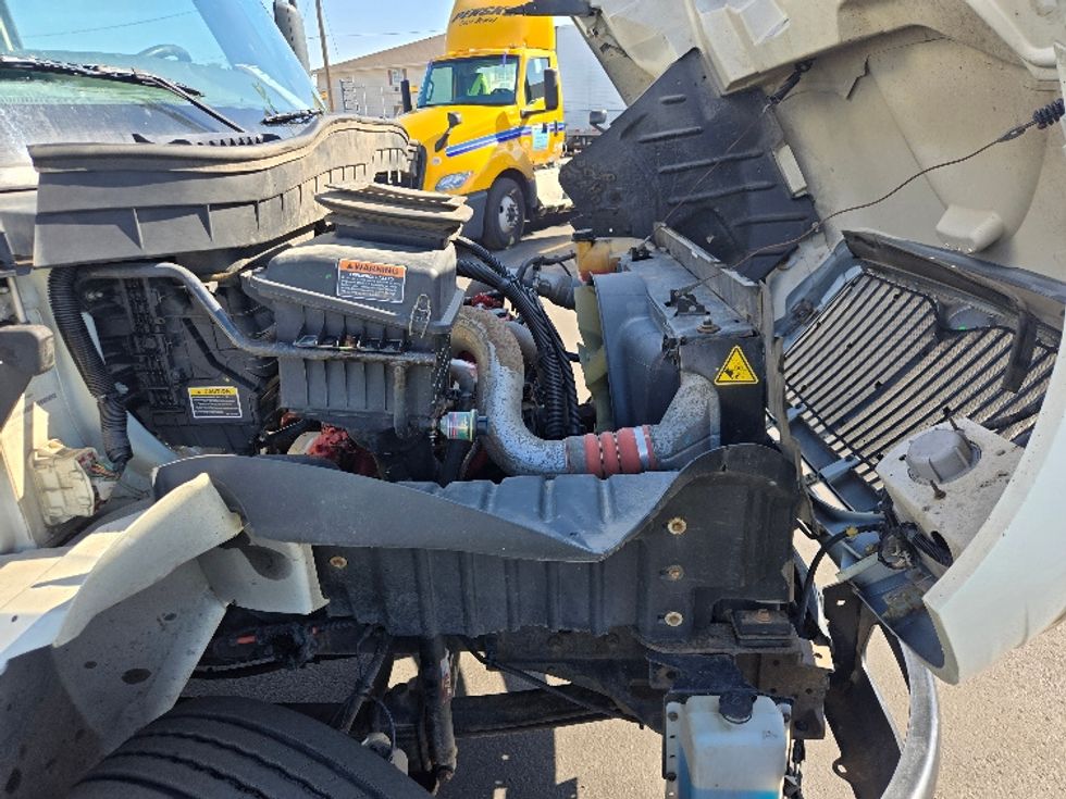 Medium Duty Box Truck-Light and Medium Duty Trucks-International-2020-MV607-Spokane Valley-WA-232,320\n\t\tmiles-$ 41,000 - Image 22