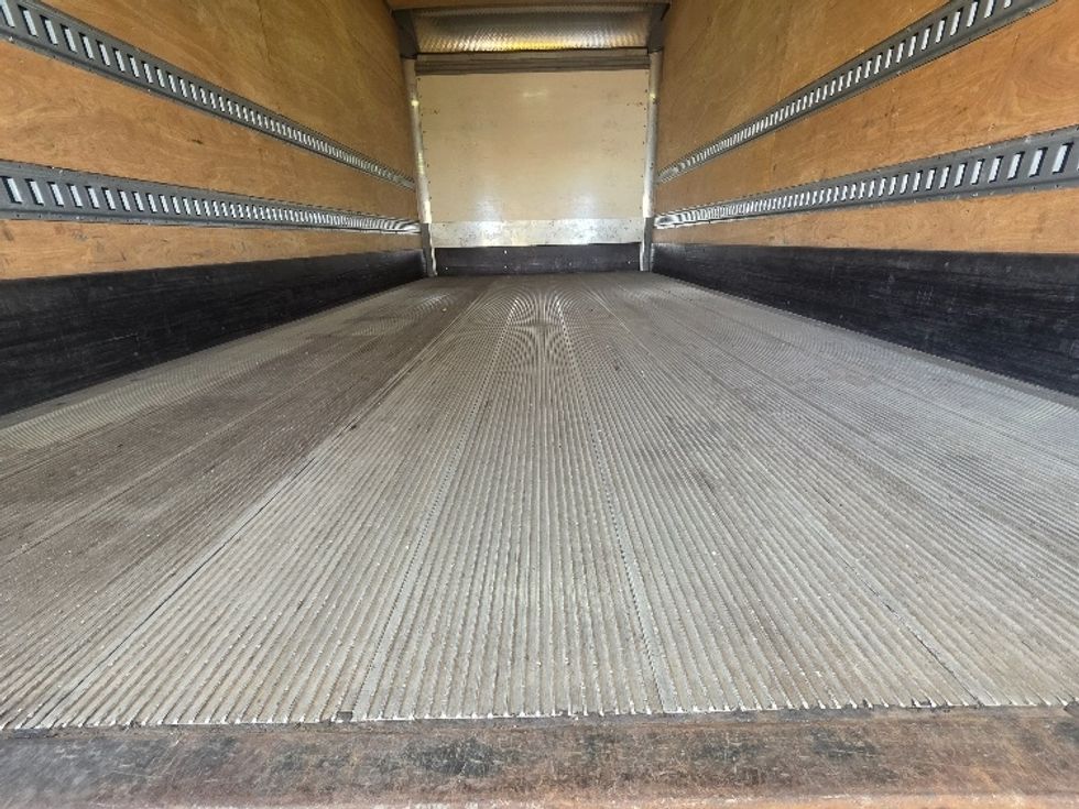 Medium Duty Box Truck-Light and Medium Duty Trucks-International-2020-MV607-Spokane Valley-WA-67,731\n\t\tmiles-$ 55,000 - Image 10