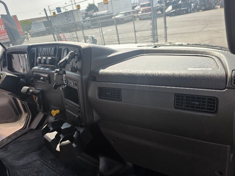 Medium Duty Box Truck-Light and Medium Duty Trucks-International-2020-MV607-Spokane Valley-WA-67,731\n\t\tmiles-$ 55,000 - Image 21