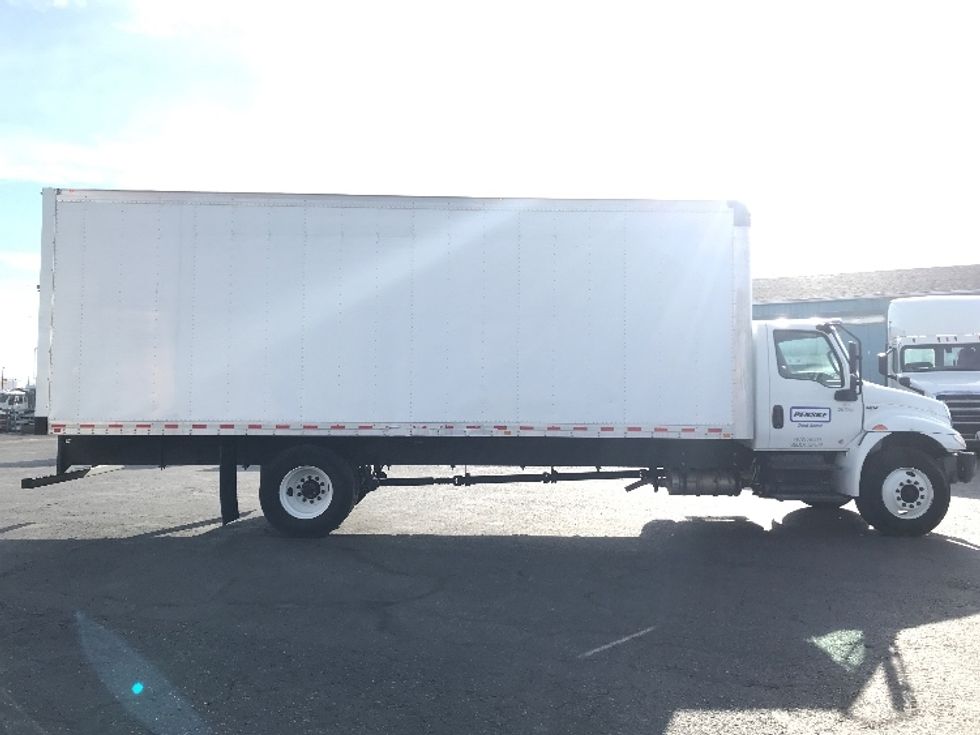 Medium Duty Box Truck-Light and Medium Duty Trucks-International-2020-MV607-Spokane Valley-WA-78,315\n\t\tmiles-$ 51,500 - Image 14