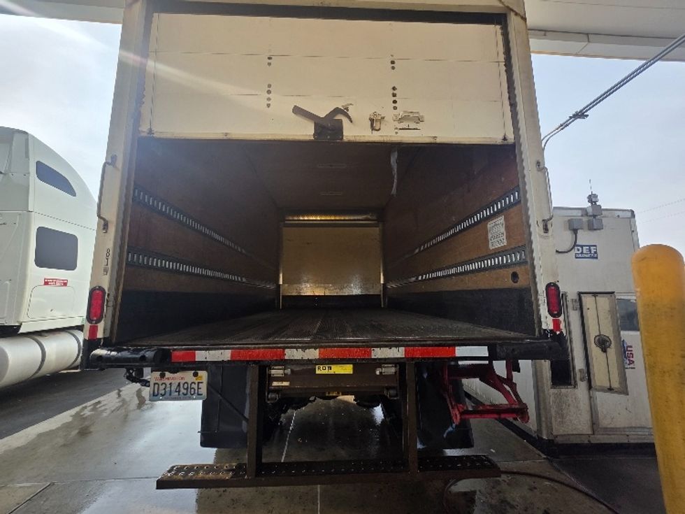 Medium Duty Box Truck-Light and Medium Duty Trucks-International-2020-MV607-Spokane Valley-WA-78,355\n\t\tmiles-$ 53,250 - Image 8