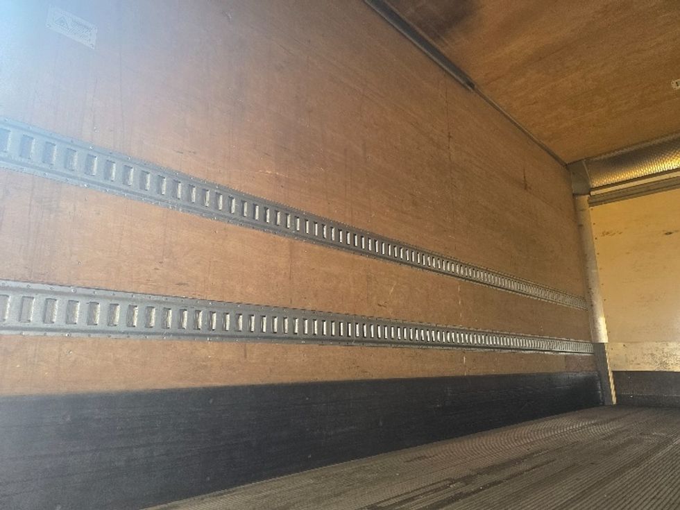 Medium Duty Box Truck-Light and Medium Duty Trucks-International-2020-MV607-Spokane Valley-WA-78,355\n\t\tmiles-$ 53,250 - Image 11