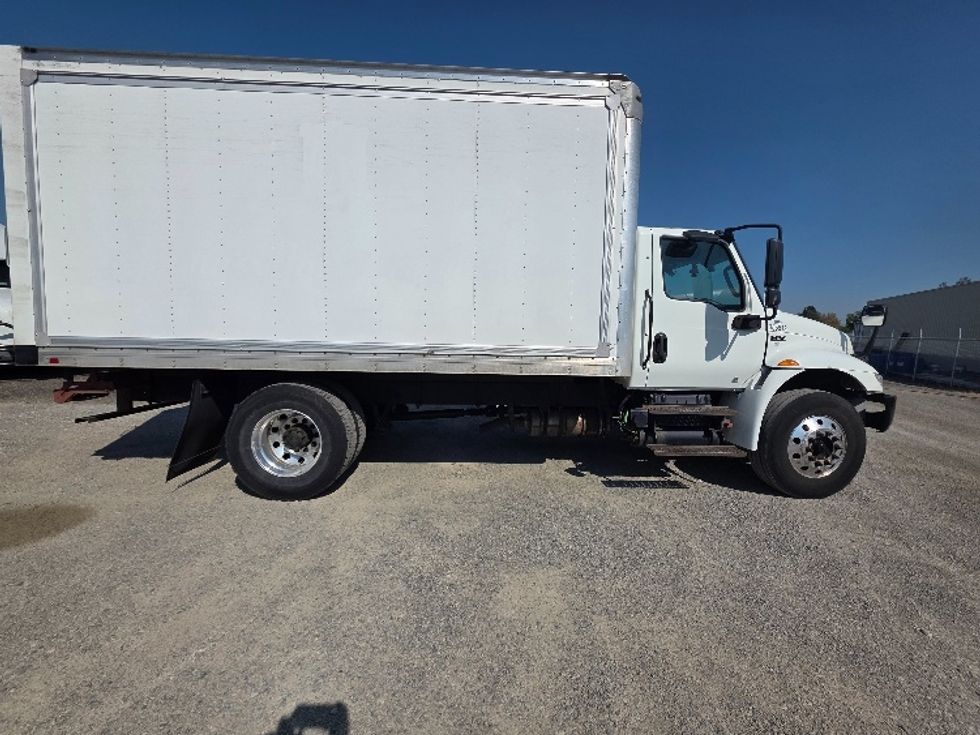 Medium Duty Box Truck-Light and Medium Duty Trucks-International-2020-MV607-Spokane Valley-WA-78,355\n\t\tmiles-$ 53,250 - Image 15