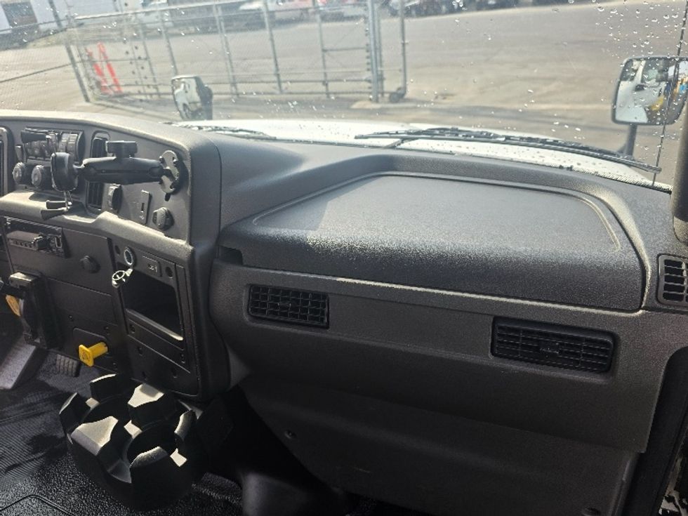 Medium Duty Box Truck-Light and Medium Duty Trucks-International-2020-MV607-Spokane Valley-WA-78,355\n\t\tmiles-$ 53,250 - Image 22