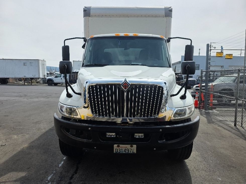 Medium Duty Box Truck-Light and Medium Duty Trucks-International-2020-MV607-Spokane Valley-WA-79,582\n\t\tmiles-$ 51,000 - Image 2