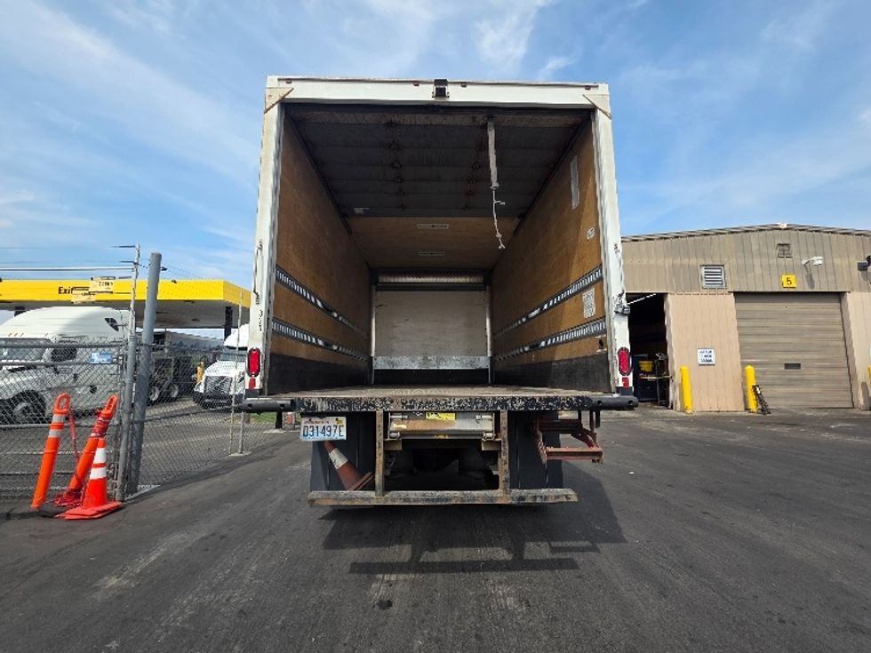 Medium Duty Box Truck-Light and Medium Duty Trucks-International-2020-MV607-Spokane Valley-WA-79,582\n\t\tmiles-$ 51,000 - Image 8