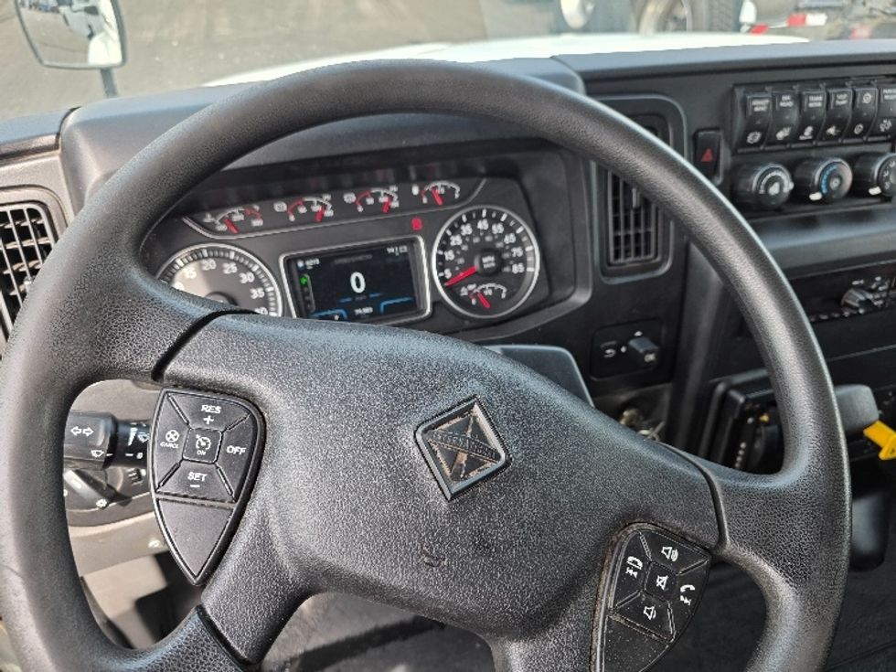 Medium Duty Box Truck-Light and Medium Duty Trucks-International-2020-MV607-Spokane Valley-WA-79,582\n\t\tmiles-$ 51,000 - Image 17