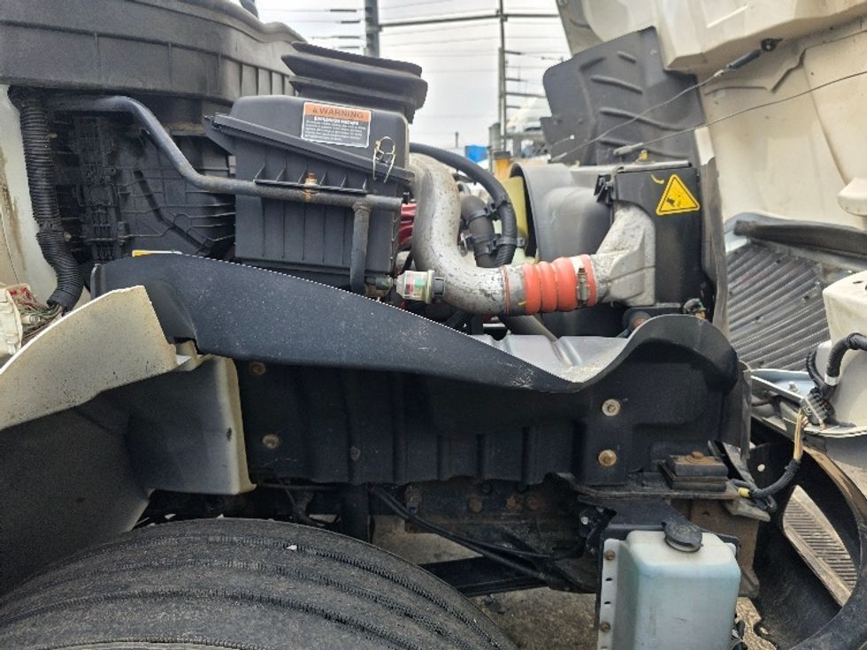Medium Duty Box Truck-Light and Medium Duty Trucks-International-2020-MV607-Spokane Valley-WA-79,582\n\t\tmiles-$ 51,000 - Image 22