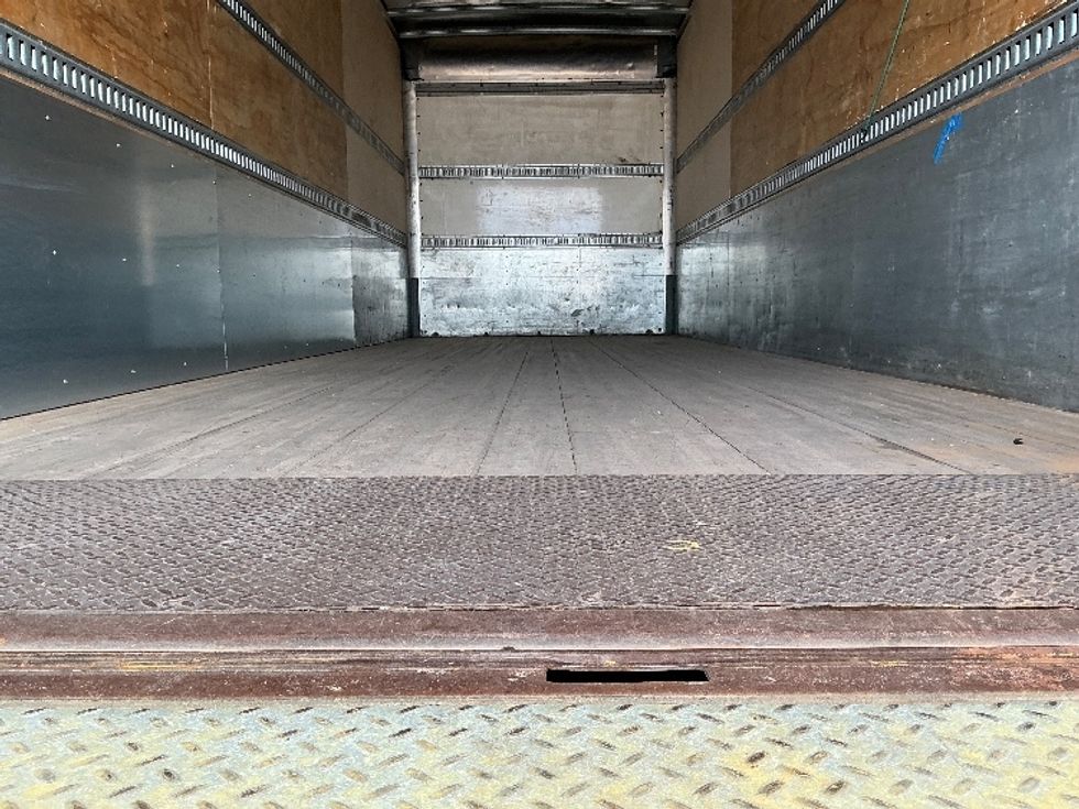 Medium Duty Box Truck-Light and Medium Duty Trucks-International-2020-MV607-Springfield-MA-179,279\n\t\tmiles-$ 51,500 - Image 10