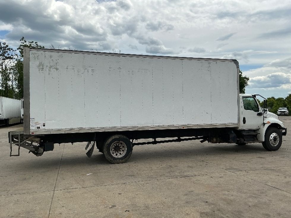 Medium Duty Box Truck-Light and Medium Duty Trucks-International-2020-MV607-Springfield-MA-179,279\n\t\tmiles-$ 51,500 - Image 15