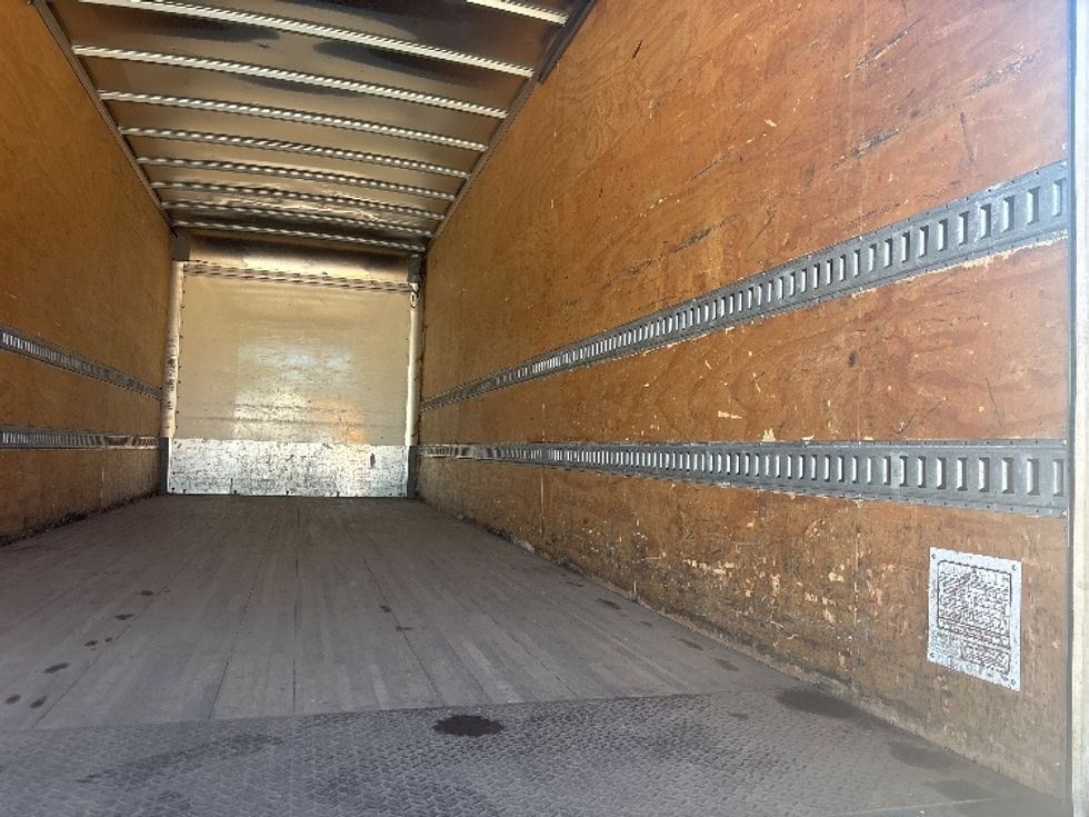 Medium Duty Box Truck-Light and Medium Duty Trucks-International-2020-MV607-Springfield-MA-34,149\n\t\tmiles-$ 71,250 - Image 12